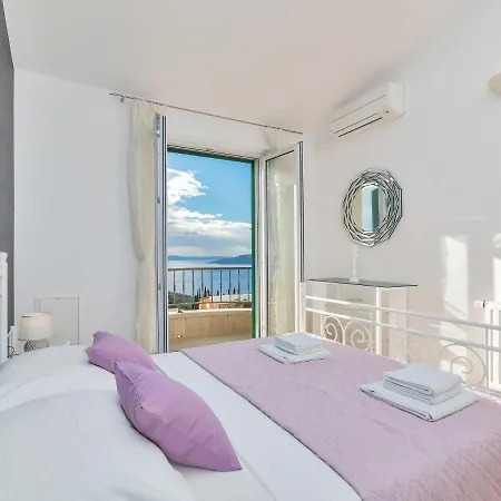 Holiday Vesna * Makarska